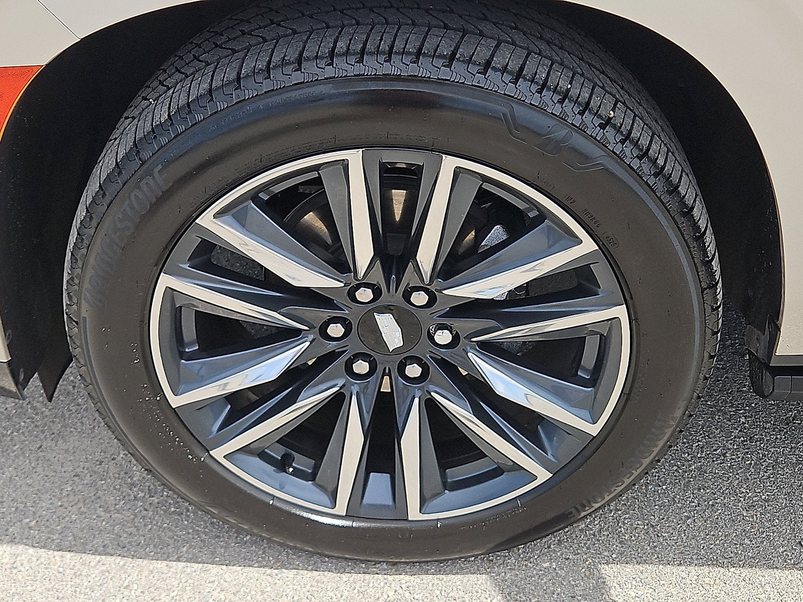 2024 Cadillac Escalade ESV Sport Platinum