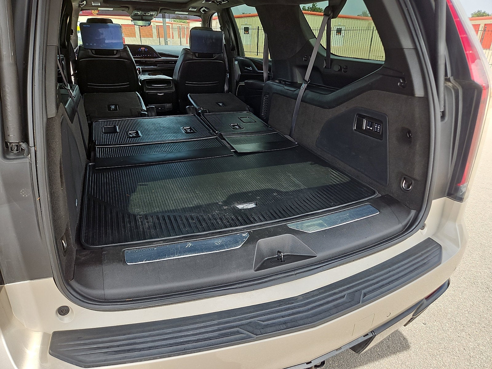 2024 Cadillac Escalade ESV Sport Platinum