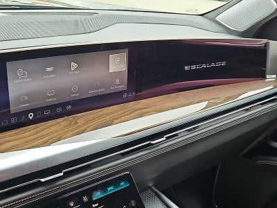 2025 Cadillac Escalade Sport Platinum