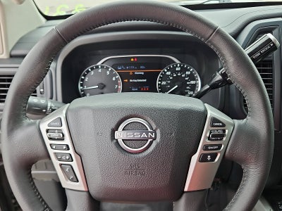 2023 Nissan TITAN Crew Cab SV 4x2