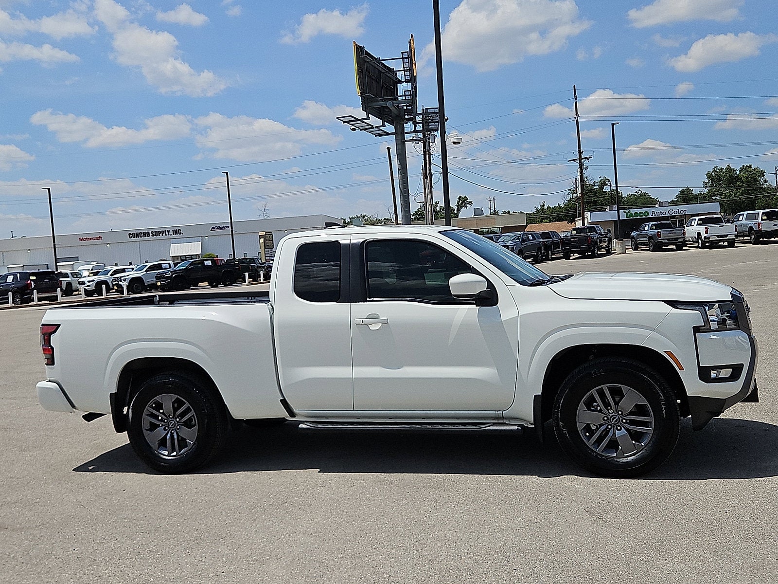 2025 Nissan Frontier King Cab SV 4x2
