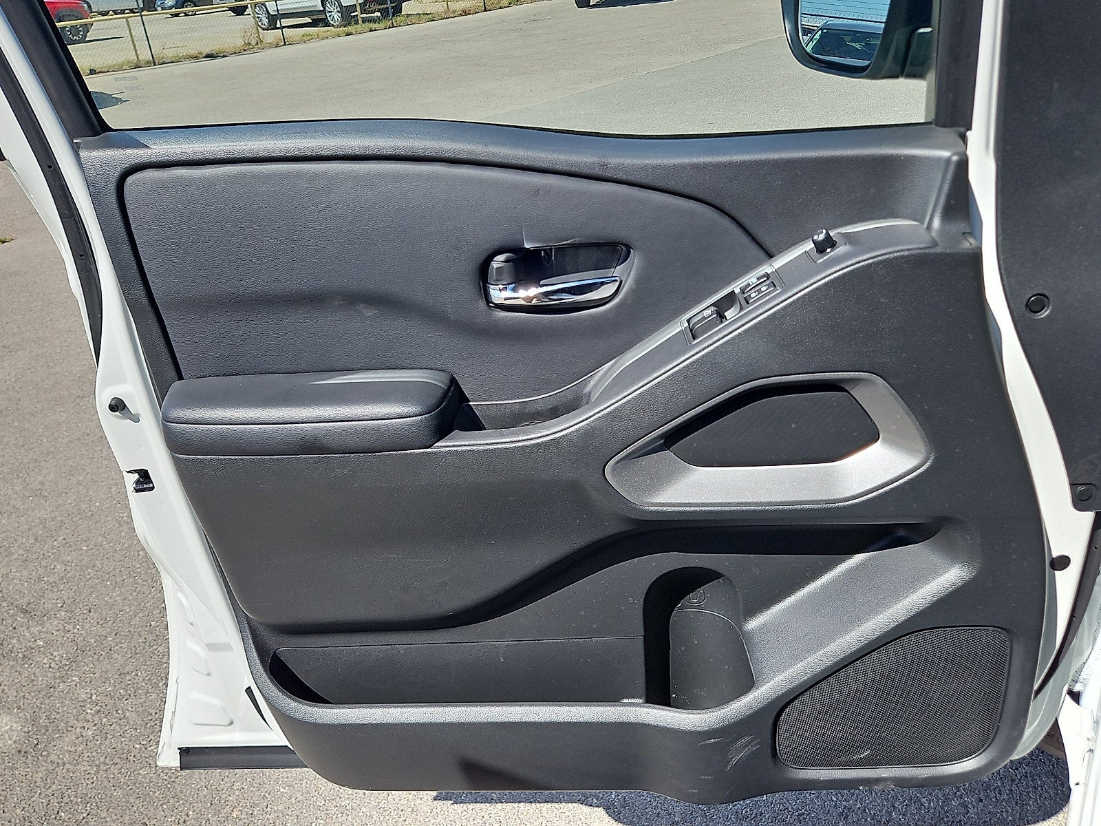2025 Nissan Frontier King Cab SV 4x2