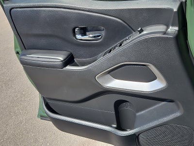 2026 Nissan Frontier Crew Cab SV 4x2