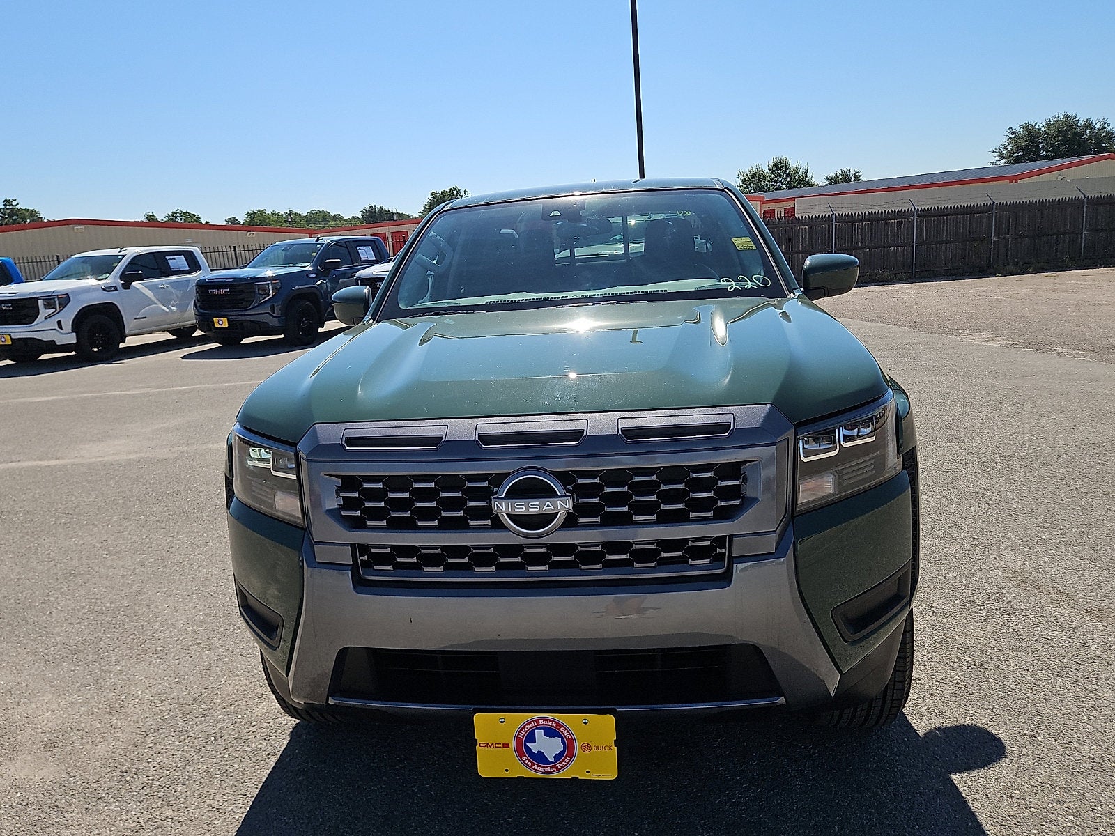 2026 Nissan Frontier Crew Cab SV 4x2