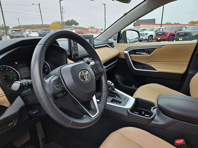 2022 Toyota RAV4 XLE Premium