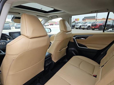 2022 Toyota RAV4 XLE Premium