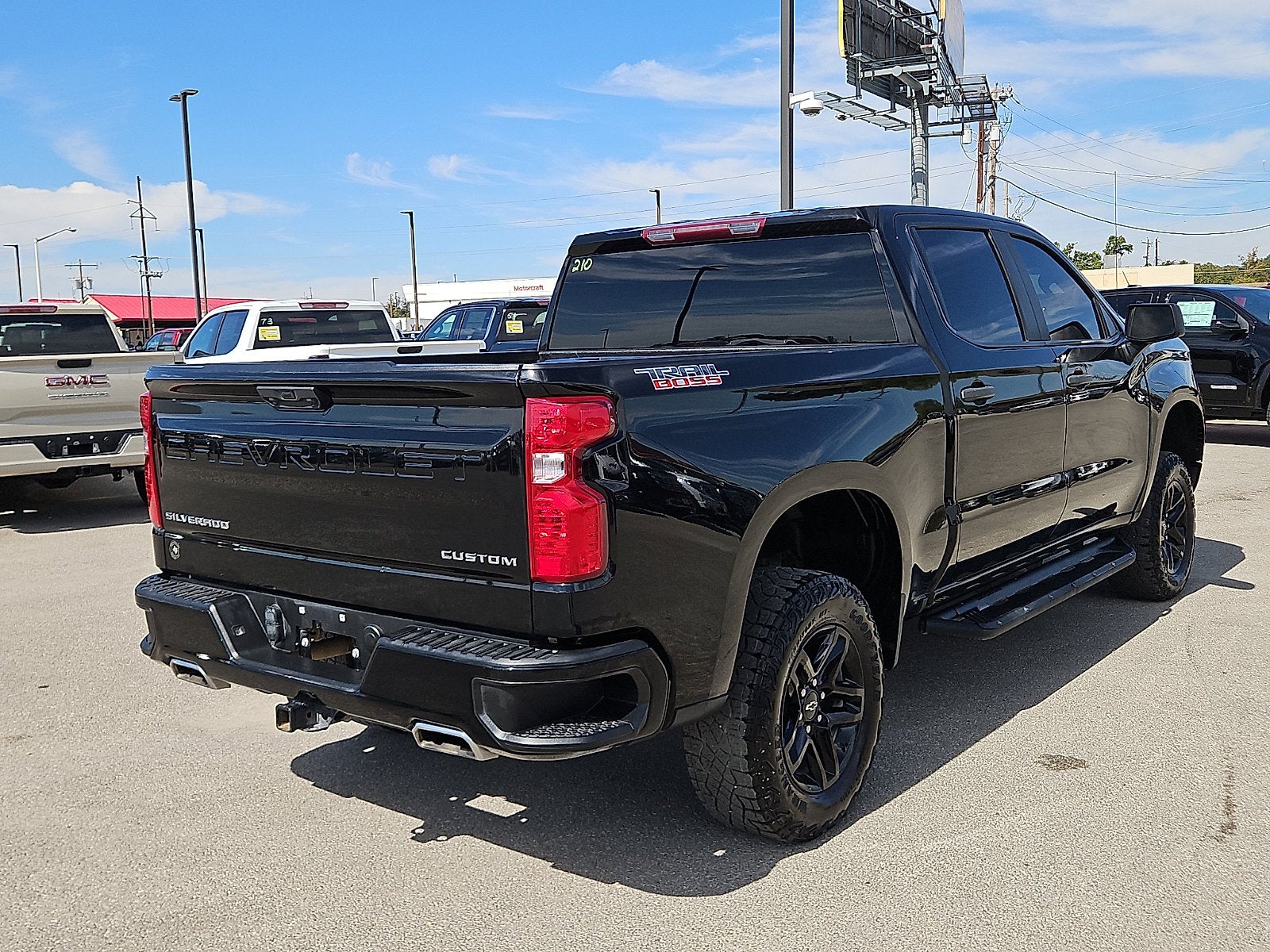 2024 Chevrolet Silverado 1500 Custom Trail Boss
