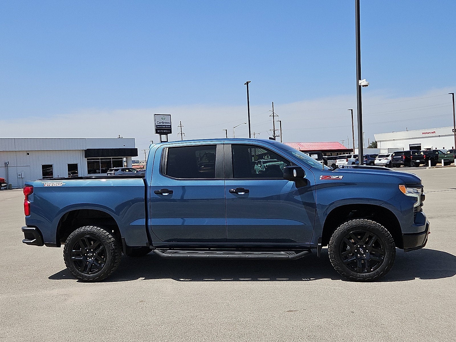2024 Chevrolet Silverado 1500 LT Trail Boss