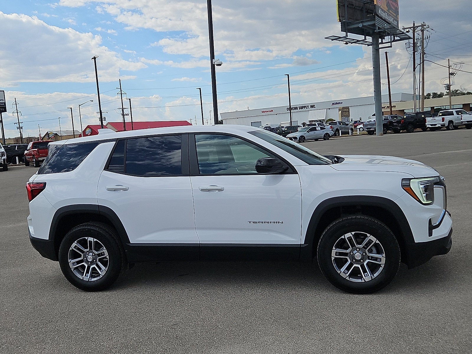 2027 GMC Terrain Elevation
