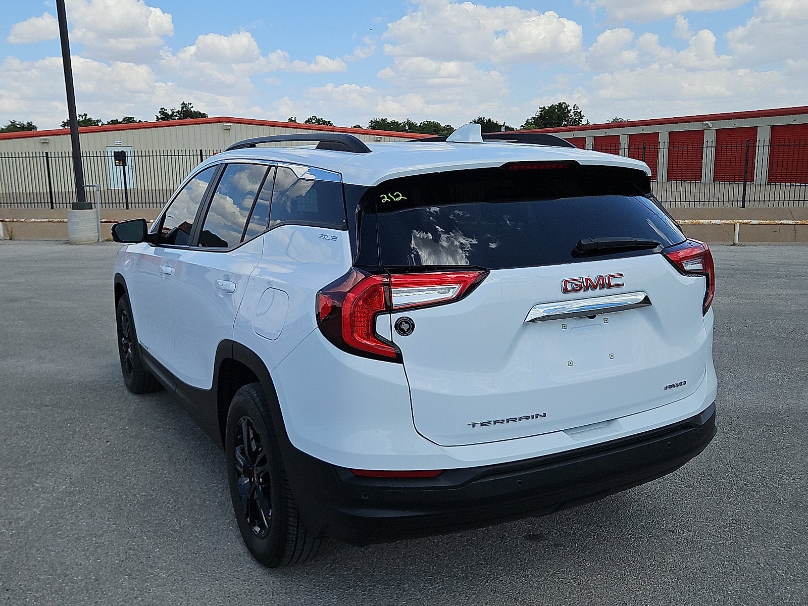2024 GMC Terrain SLE