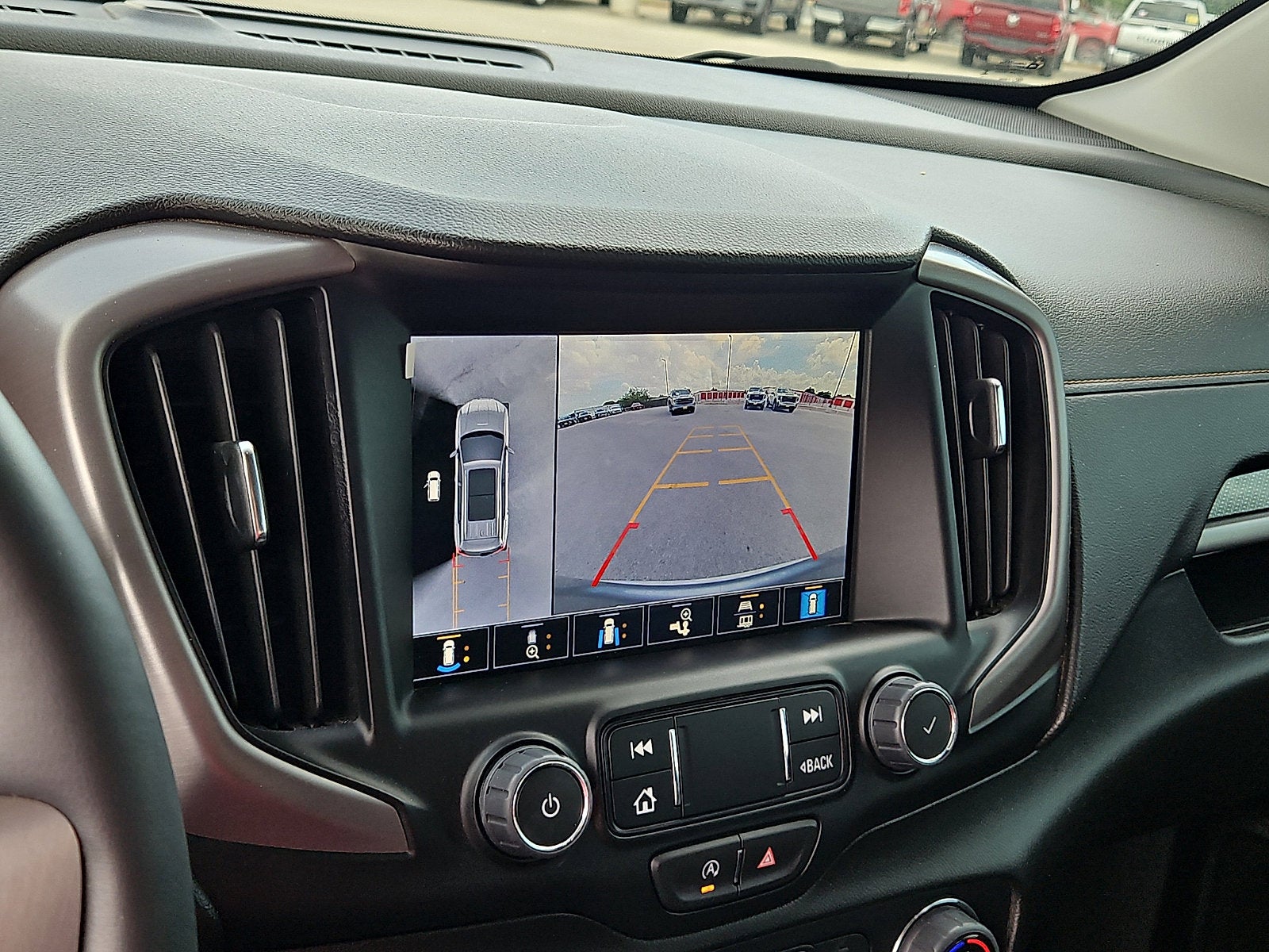 2024 GMC Terrain AT4