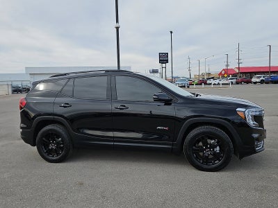 2022 GMC Terrain AT4