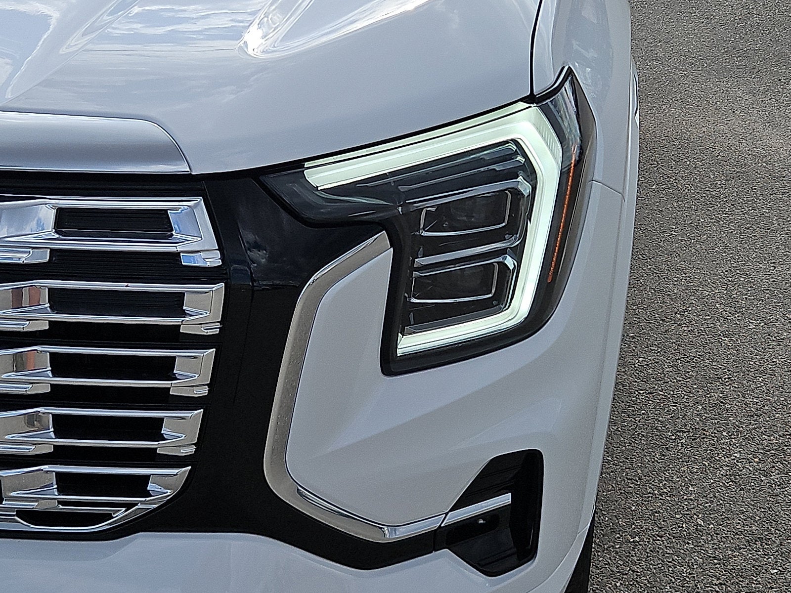2027 GMC Terrain Denali - Photo 7
