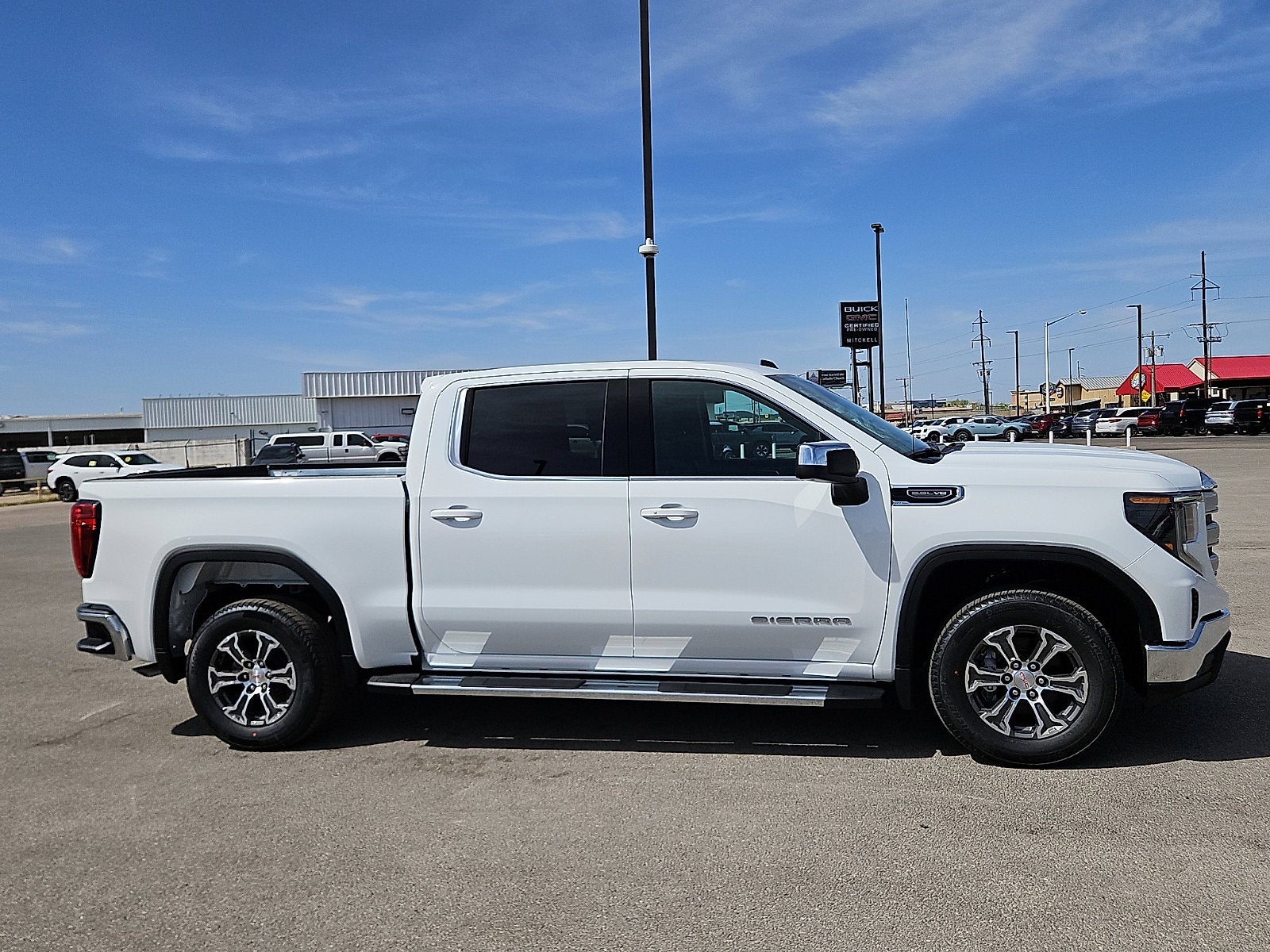 2026 GMC Sierra 1500 SLE