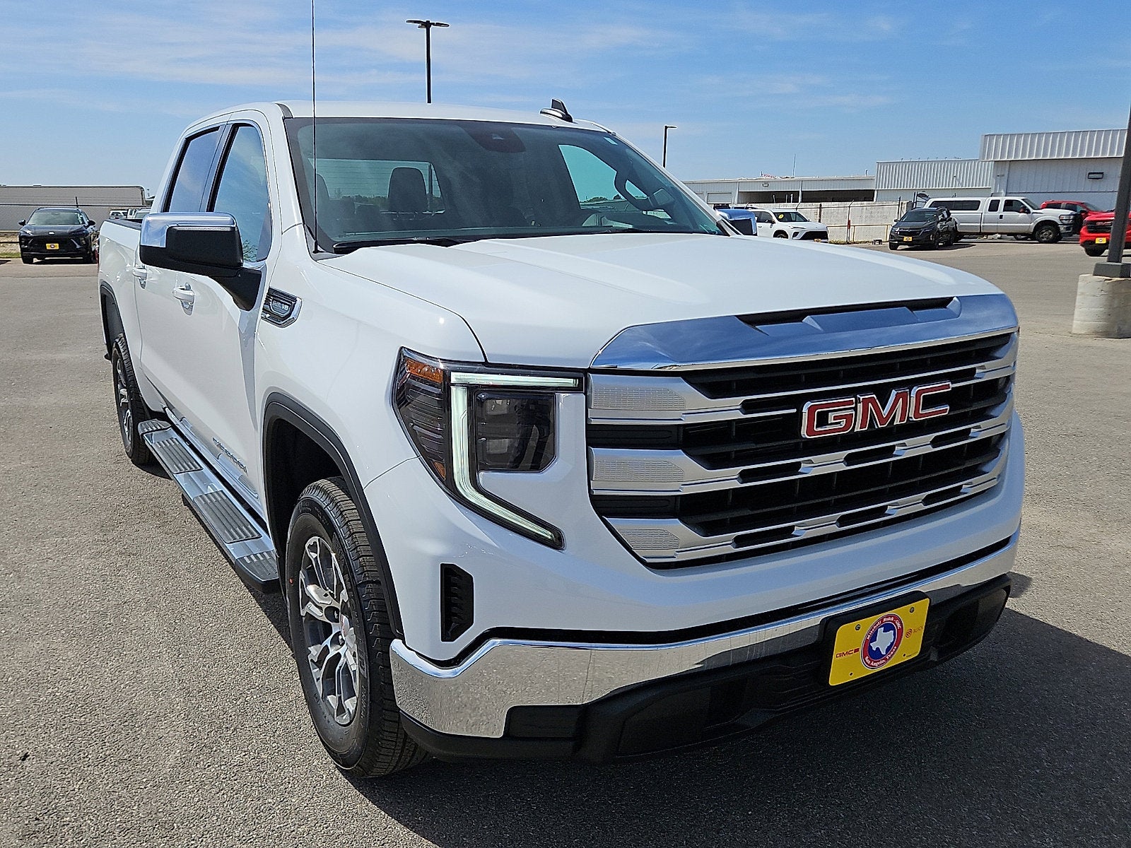 2026 GMC Sierra 1500 SLE