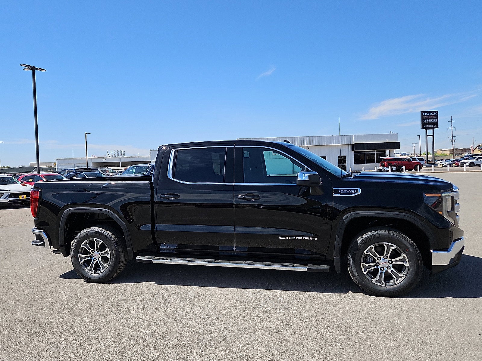 2026 GMC Sierra 1500 SLE