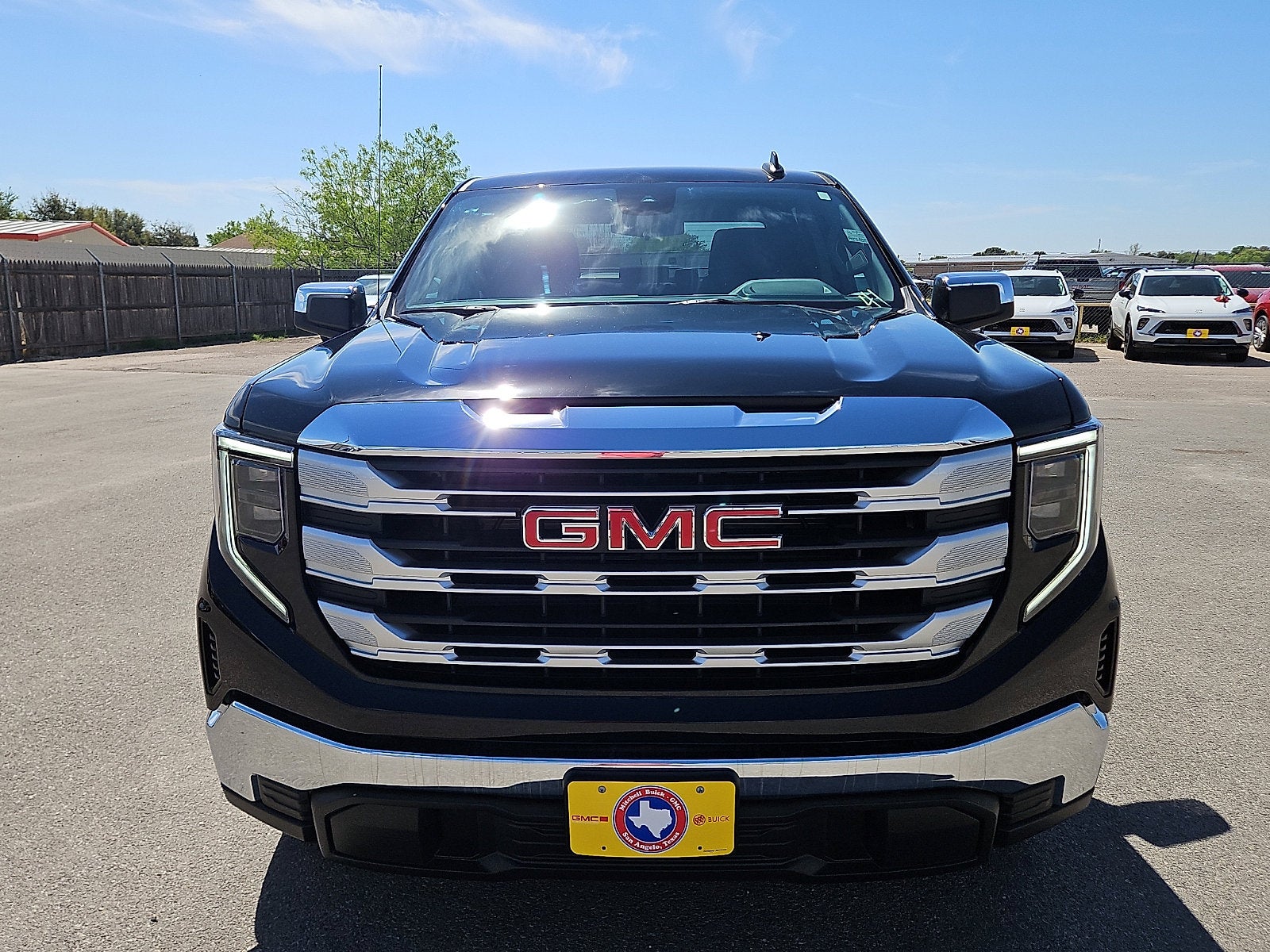 2026 GMC Sierra 1500 SLE