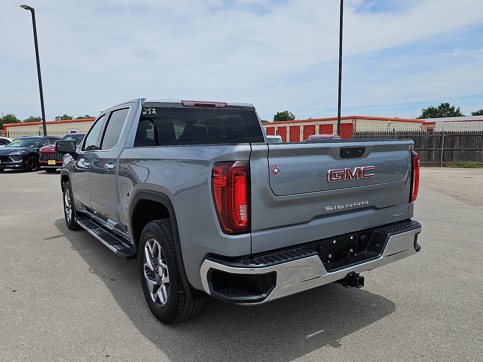 2023 GMC Sierra 1500 SLT