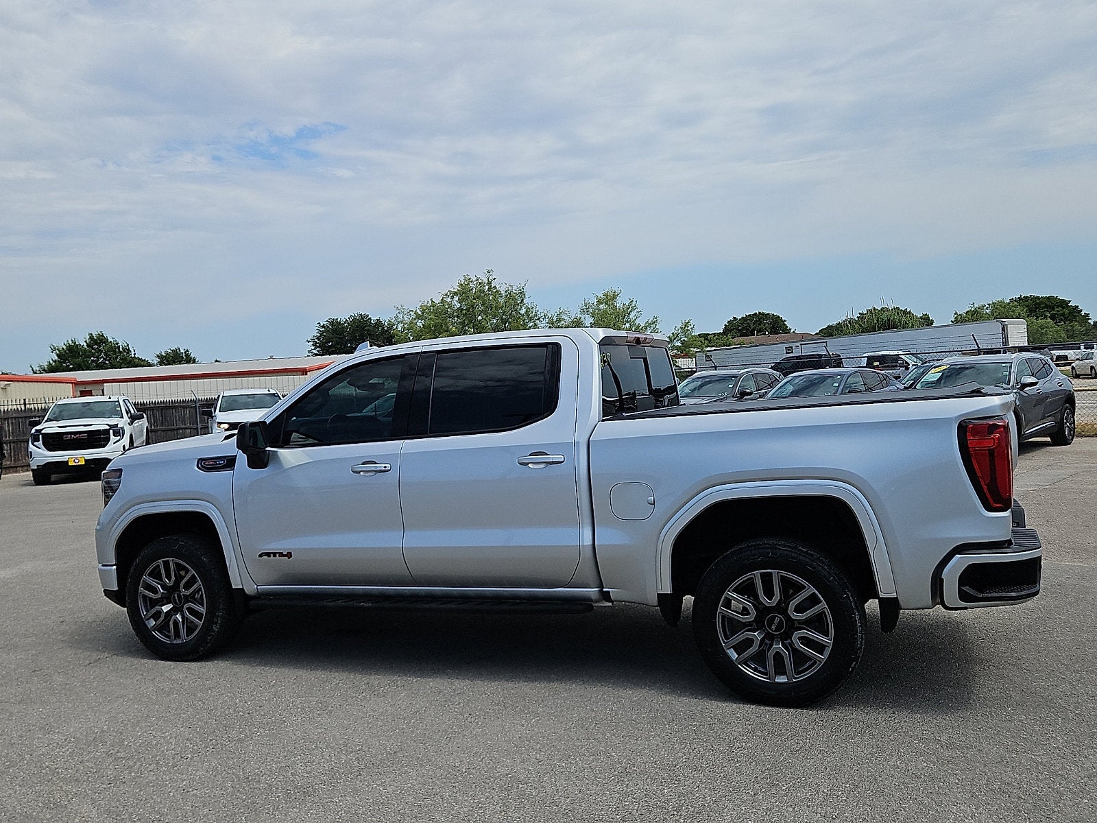2022 GMC Sierra 1500 AT4