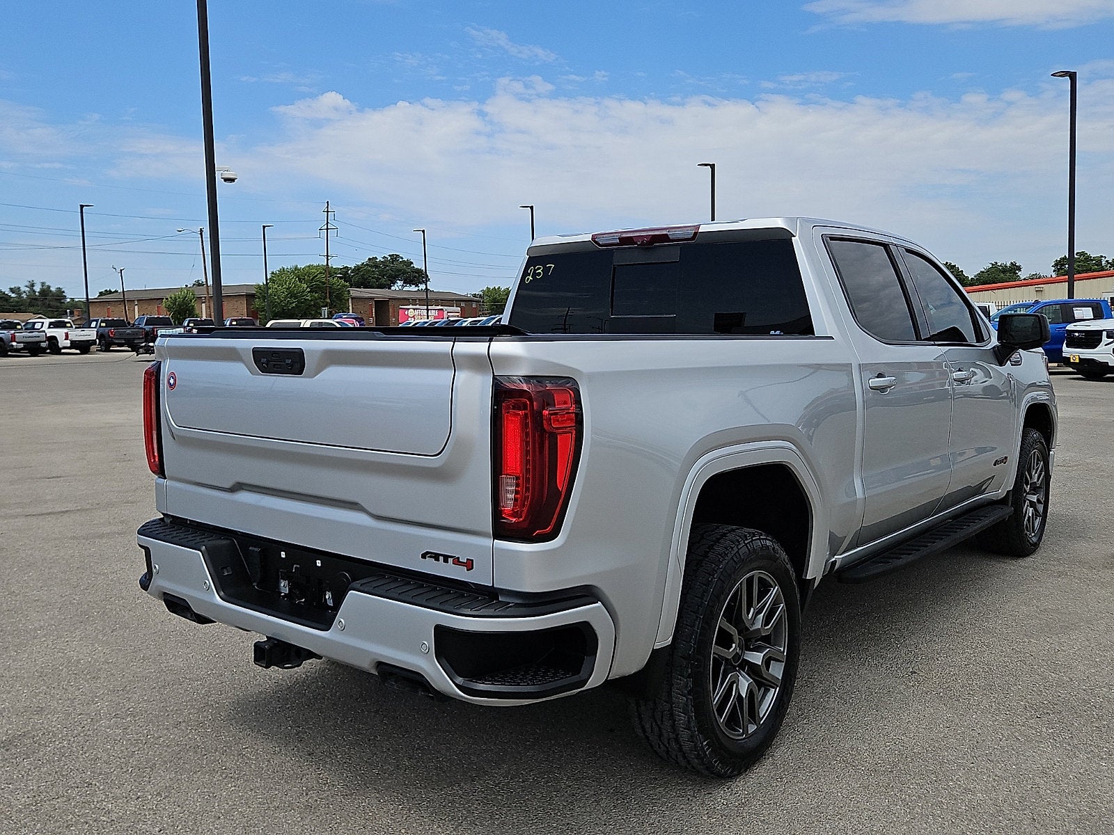2022 GMC Sierra 1500 AT4