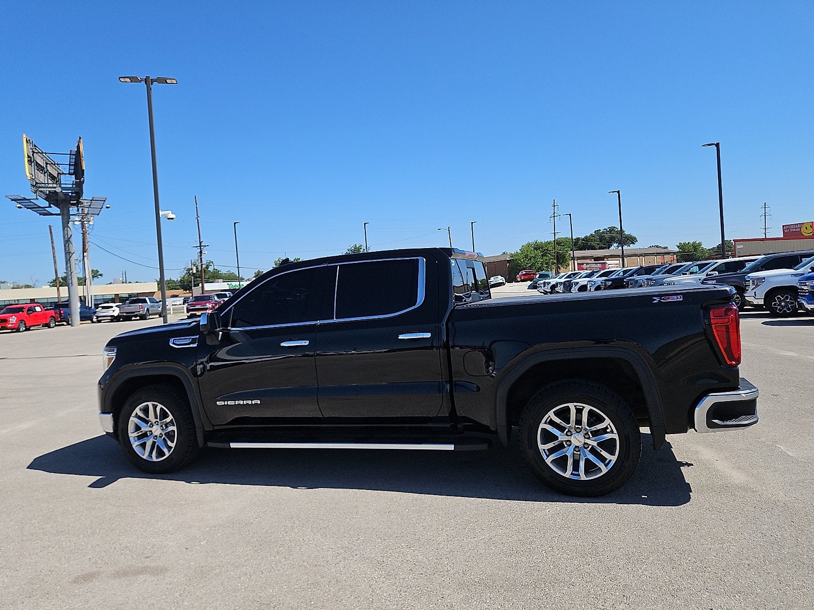 2021 GMC Sierra 1500 SLT