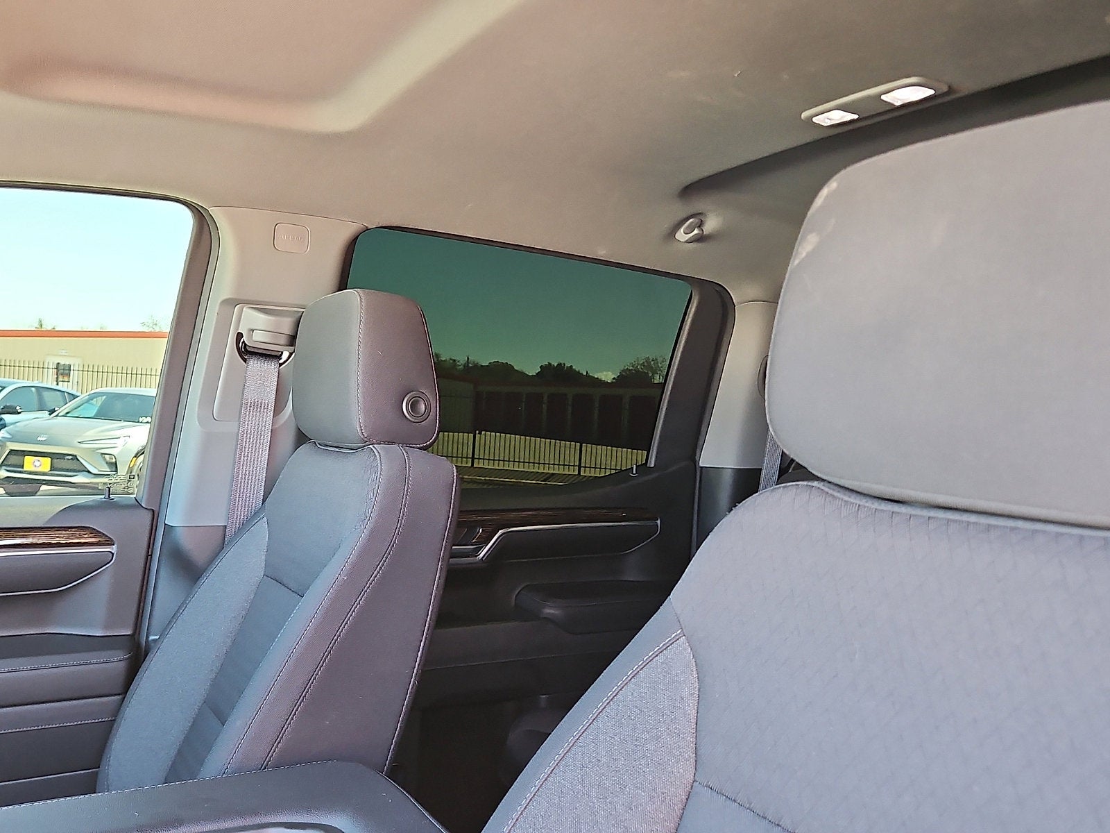 2024 GMC Sierra 1500 SLE