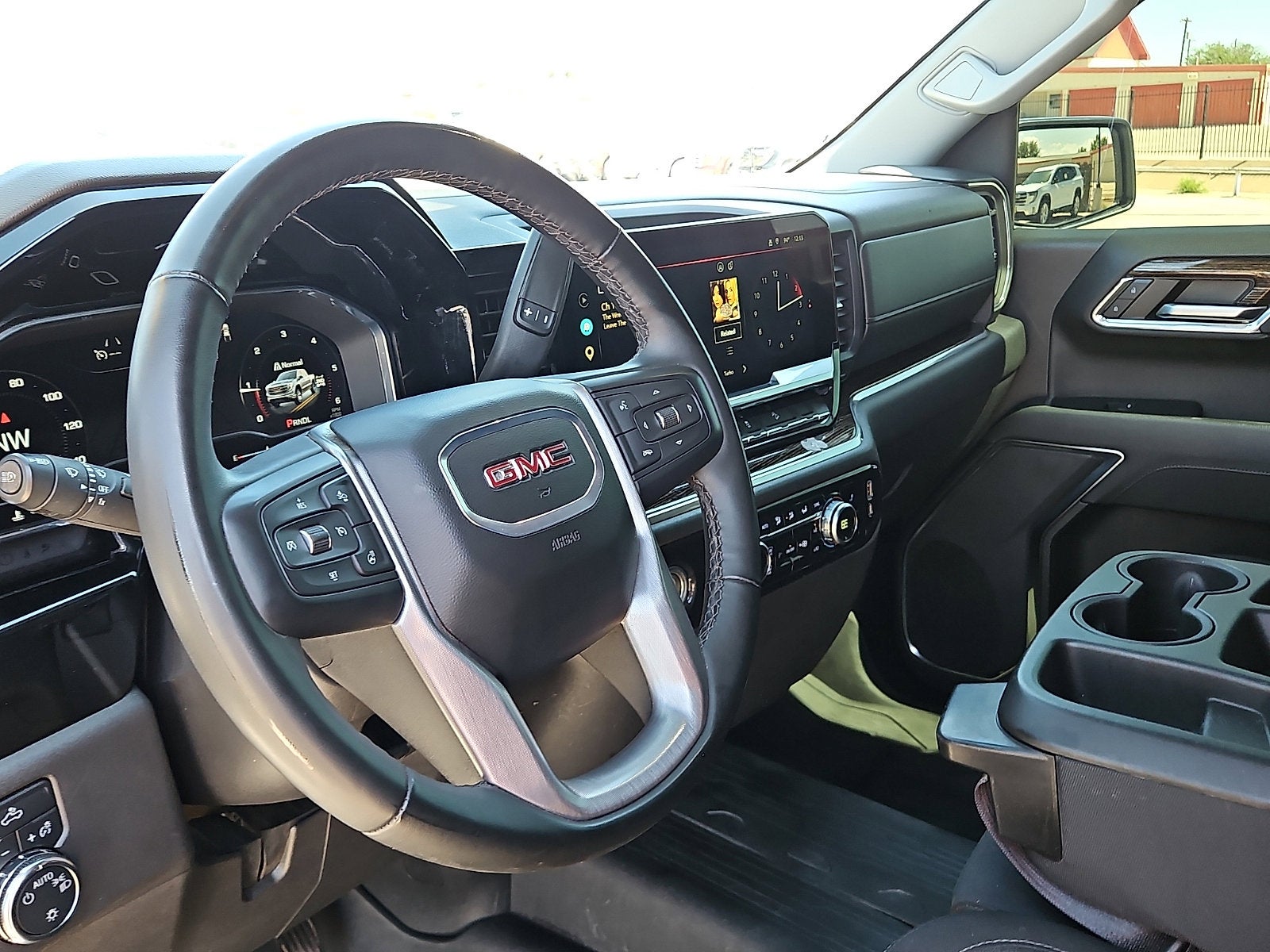 2024 GMC Sierra 1500 SLE