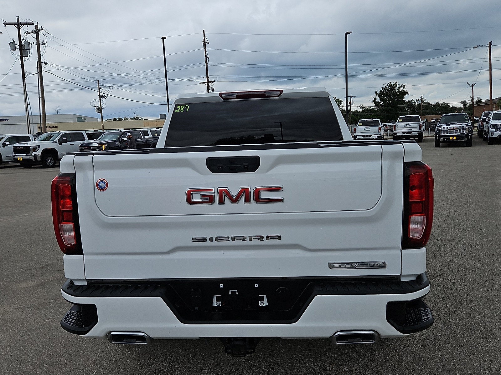 2023 GMC Sierra 1500 Elevation