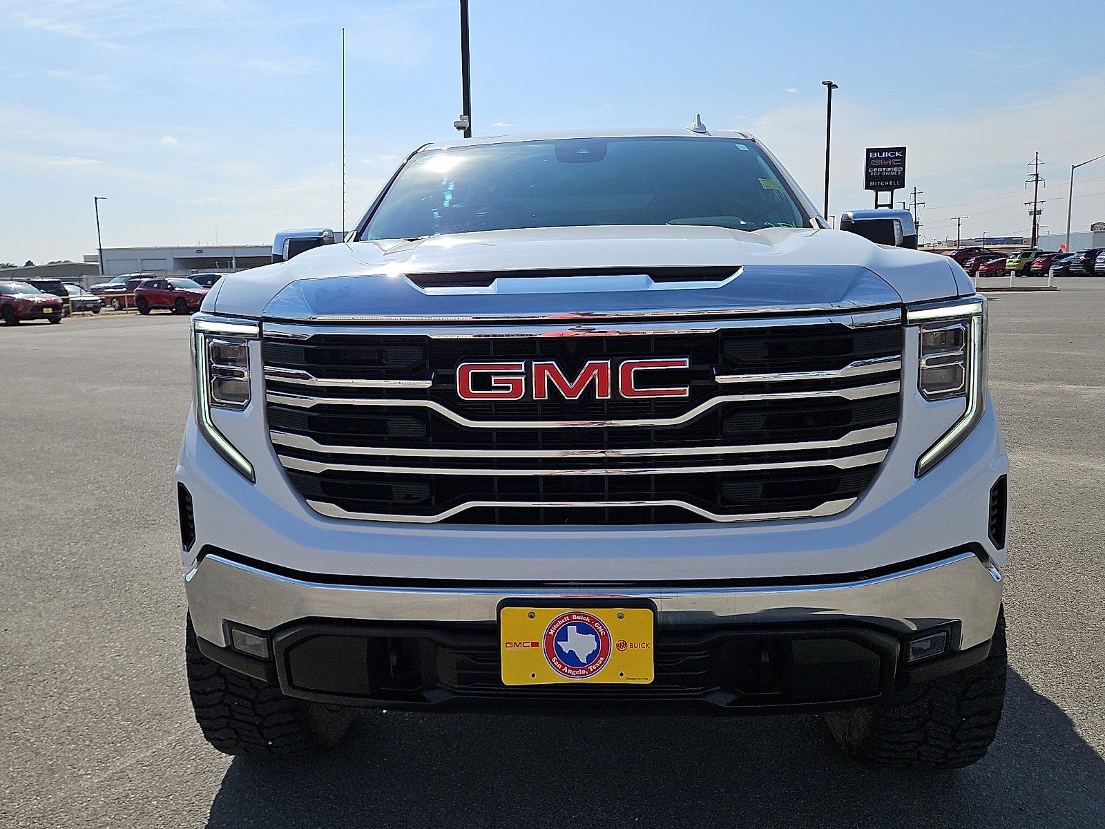 2024 GMC Sierra 1500 SLT