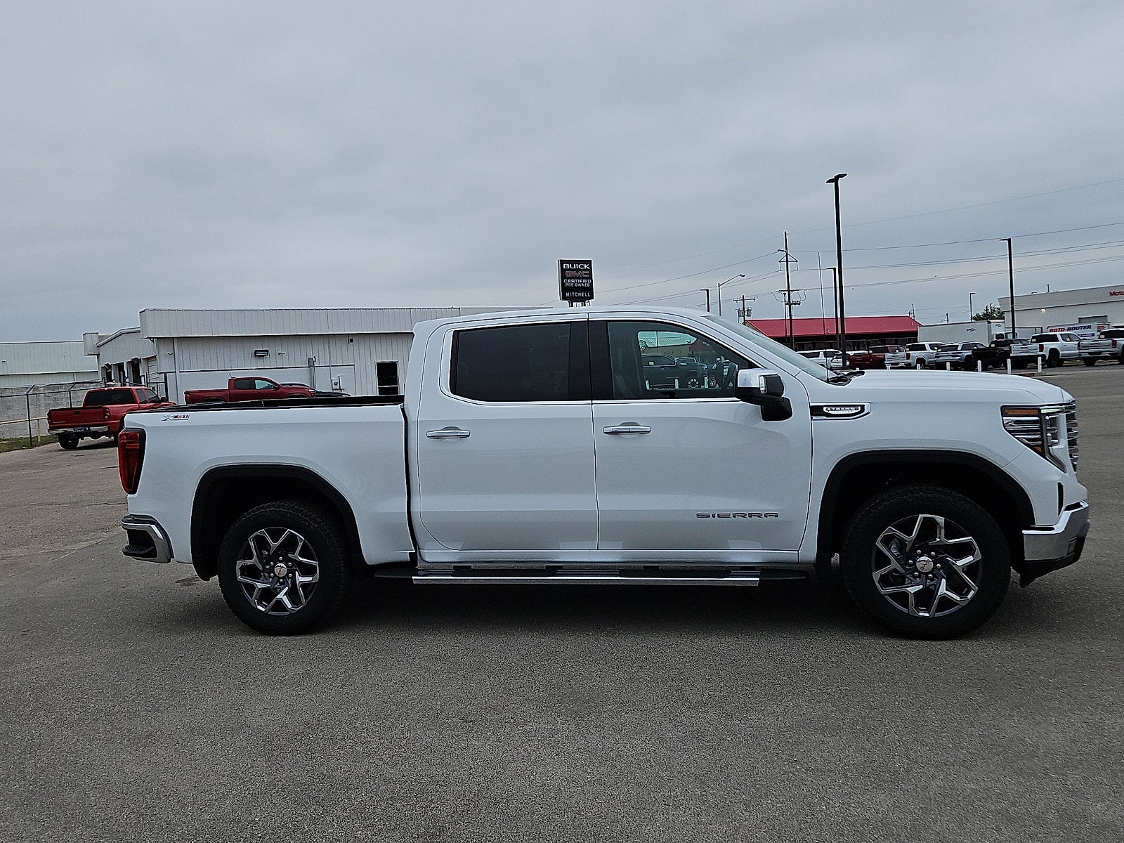 2026 GMC Sierra 1500 SLT