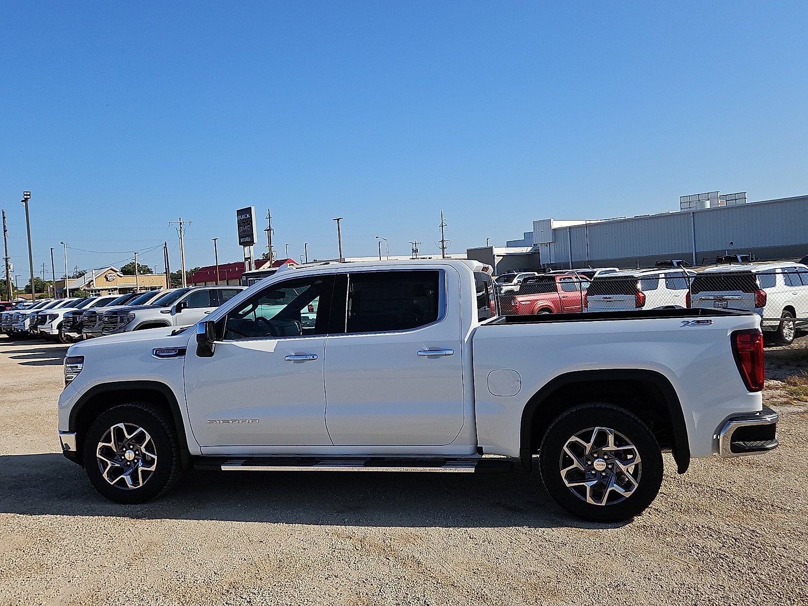 2026 GMC Sierra 1500 SLT