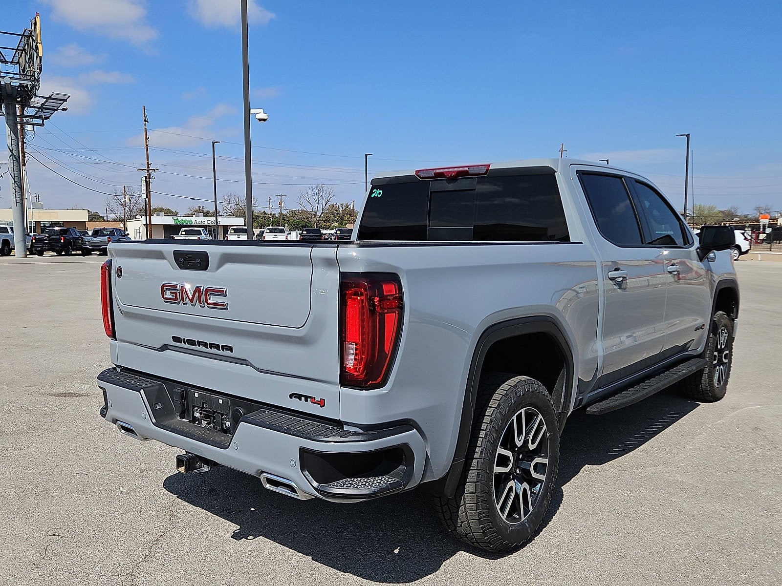 2025 GMC Sierra 1500 AT4