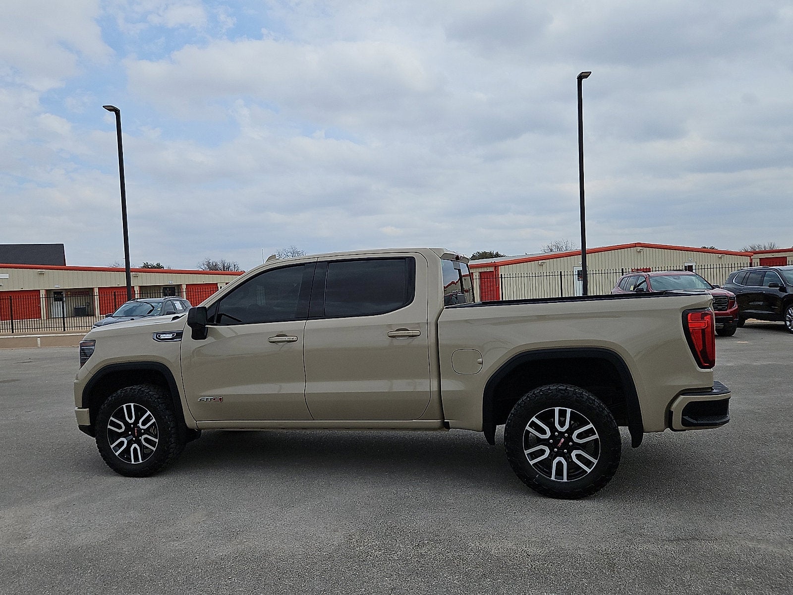 2023 GMC Sierra 1500 AT4