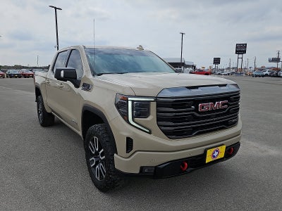 2023 GMC Sierra 1500 AT4