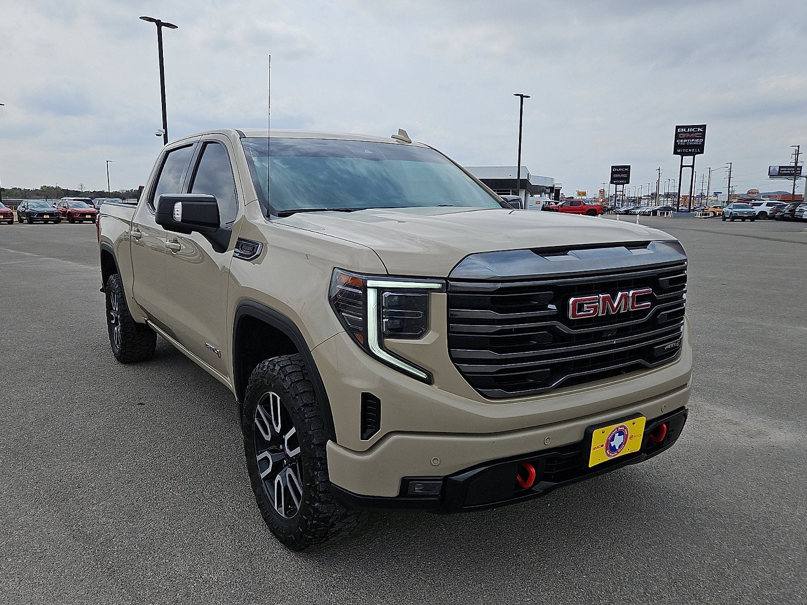 2023 GMC Sierra 1500 AT4