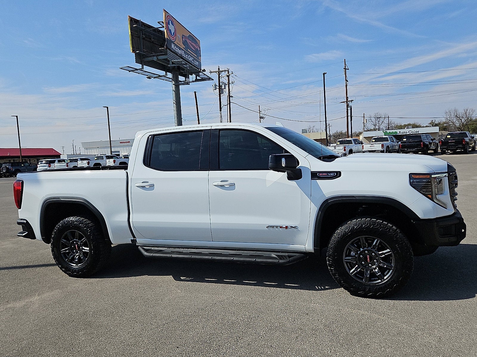 2024 GMC Sierra 1500 AT4X