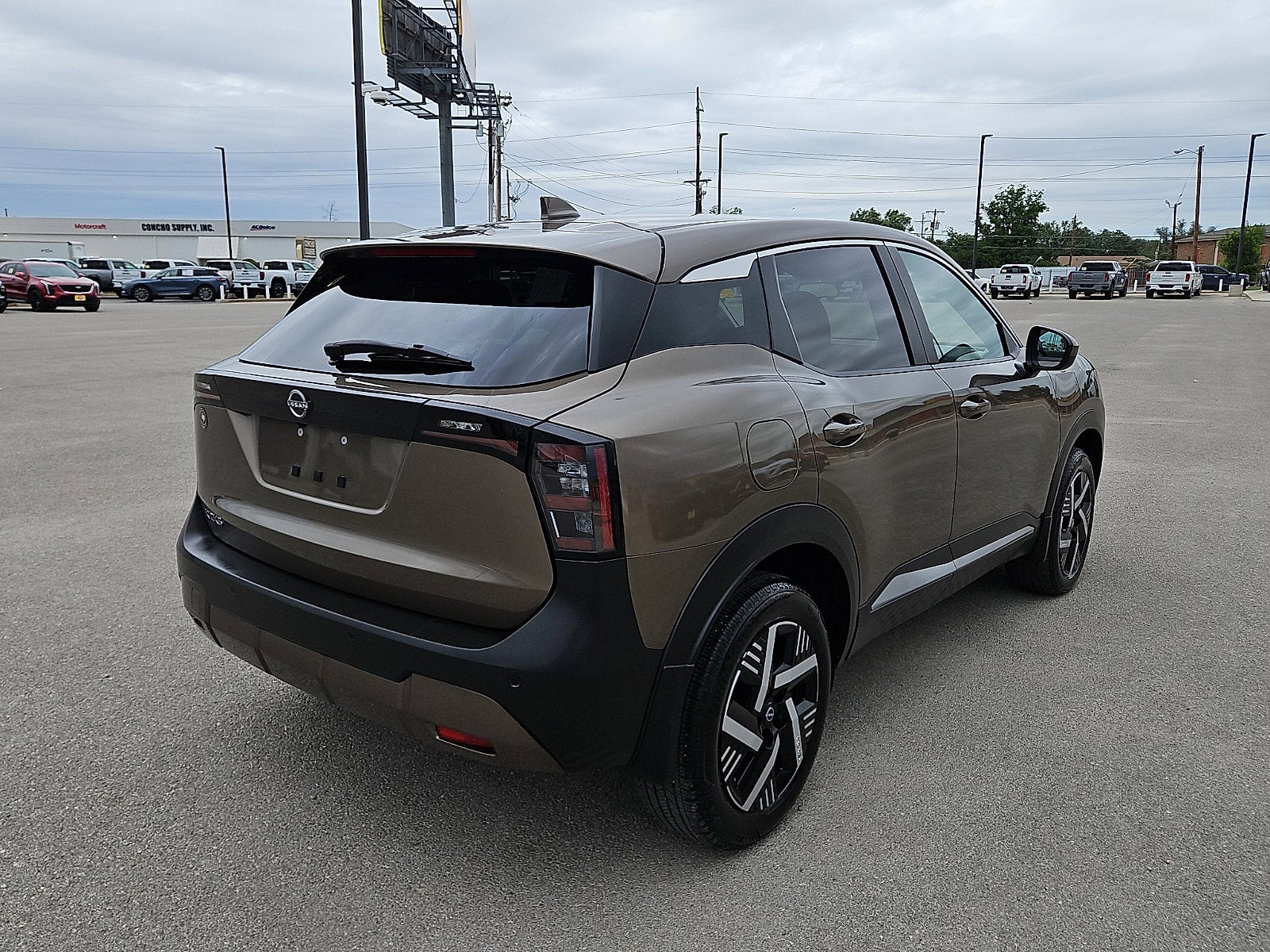 2025 Nissan Kicks SV FWD