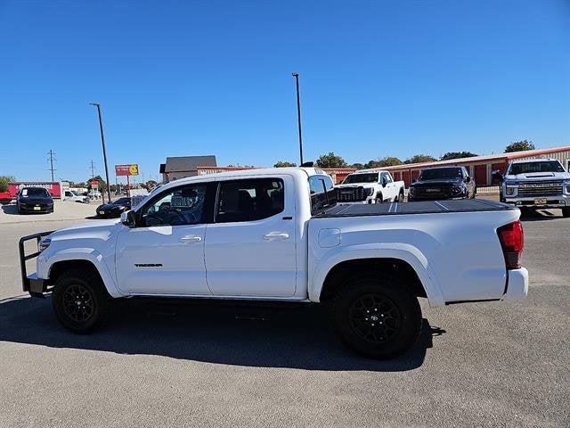 2022 Toyota Tacoma 4WD SR