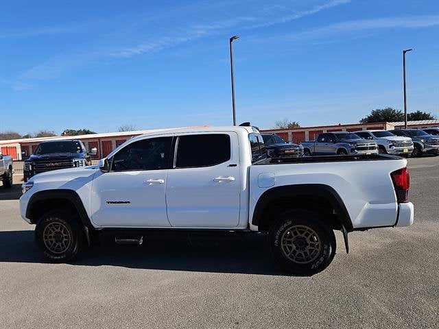 2022 Toyota Tacoma 4WD SR