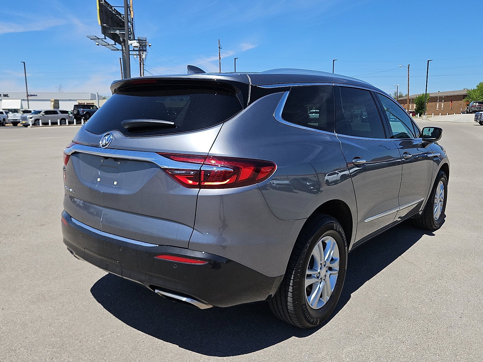 2021 Buick Enclave Essence