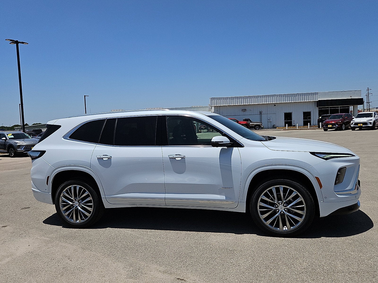 2026 Buick Enclave Avenir