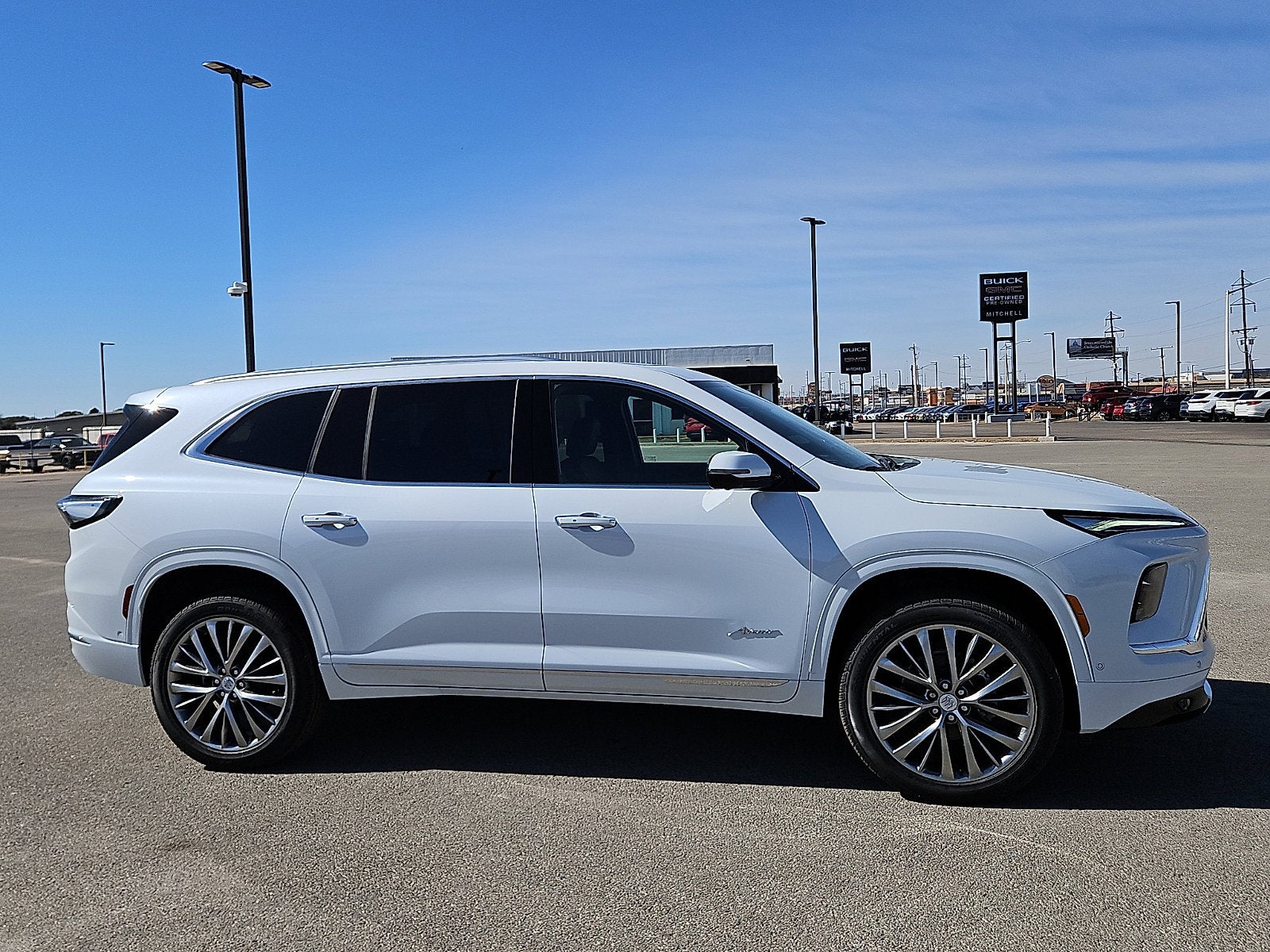 2026 Buick Enclave Avenir