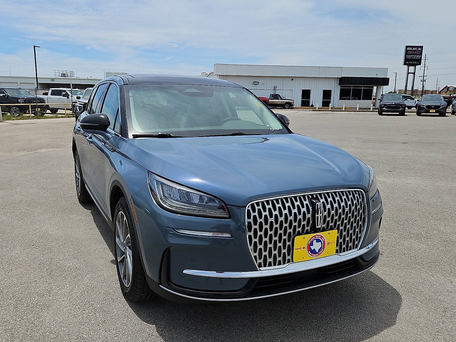 2023 Lincoln Corsair Standard