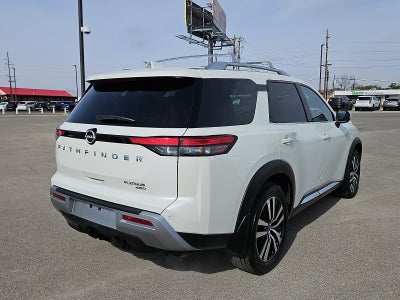 2024 Nissan Pathfinder Platinum