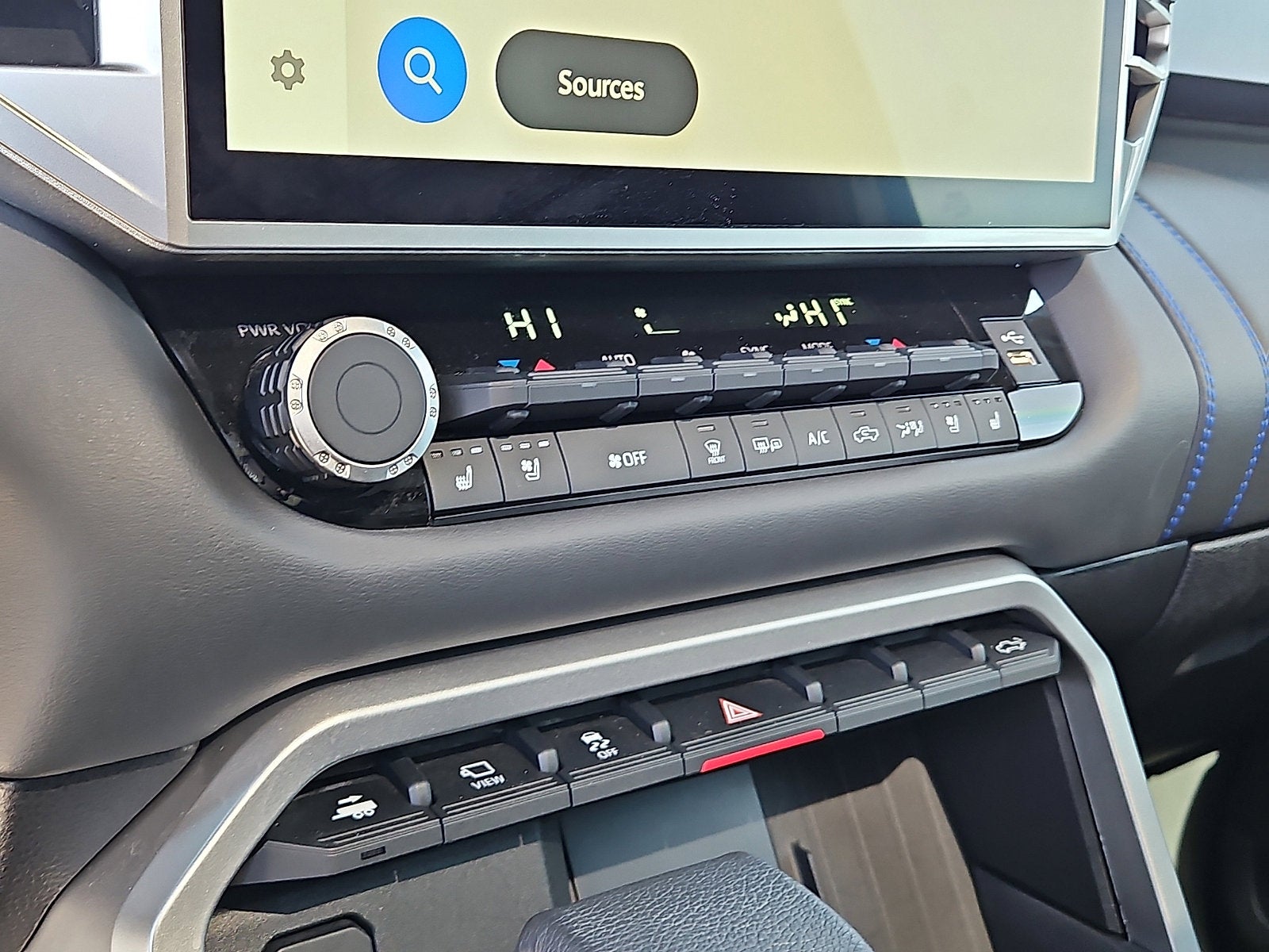 2025 Toyota Tundra Hybrid Platinum Hybrid CrewMax 5.5' Bed