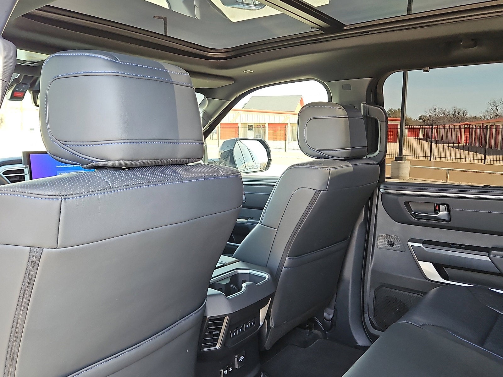 2025 Toyota Tundra Hybrid Platinum Hybrid CrewMax 5.5' Bed