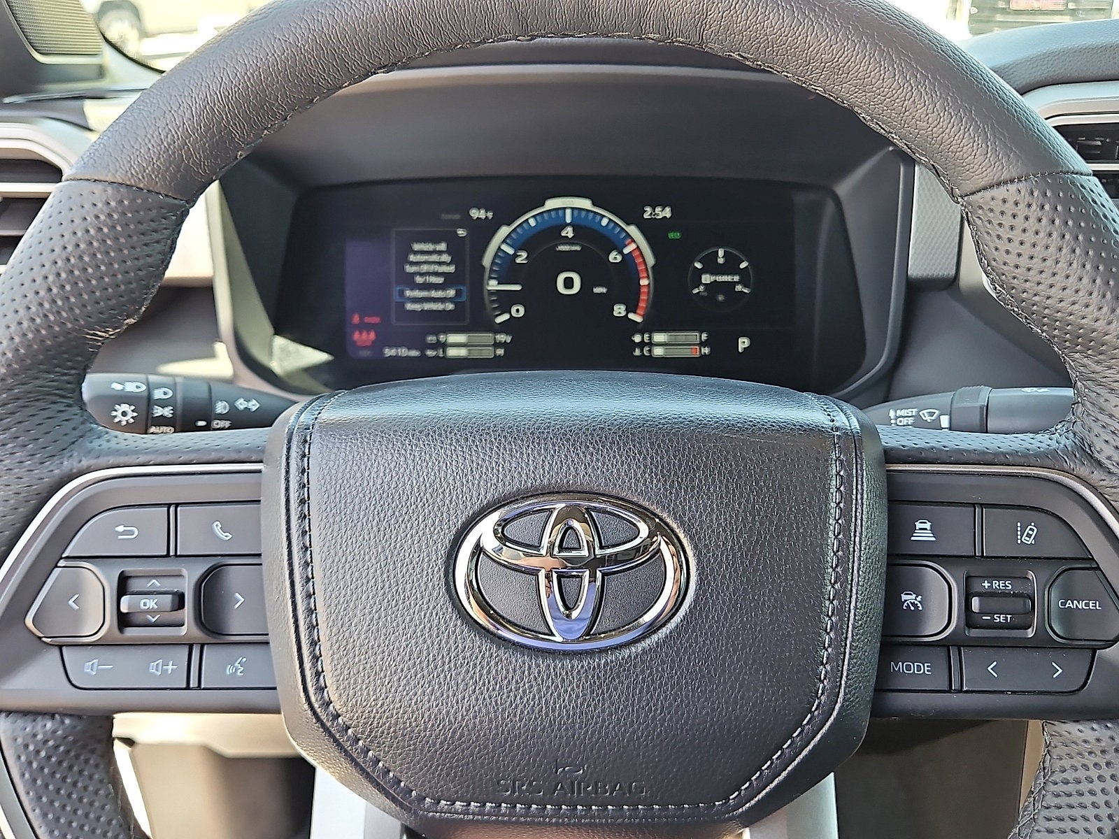2026 Toyota Tundra Limited CrewMax 5.5' Bed