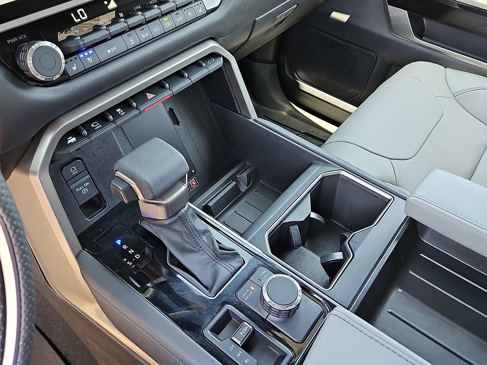 2026 Toyota Tundra Limited CrewMax 5.5' Bed
