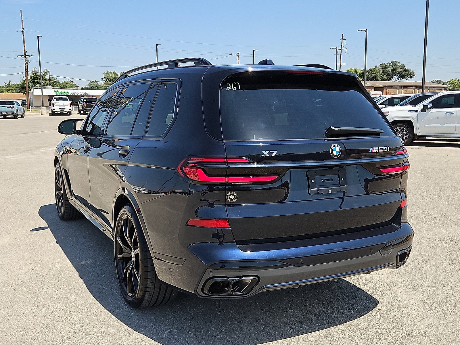 2026 BMW X7 M60i