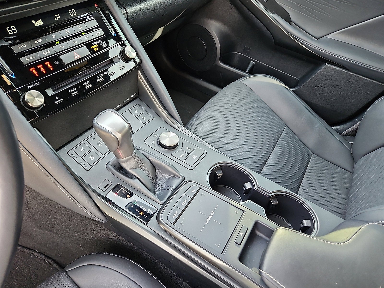 2024 Lexus IS IS 300